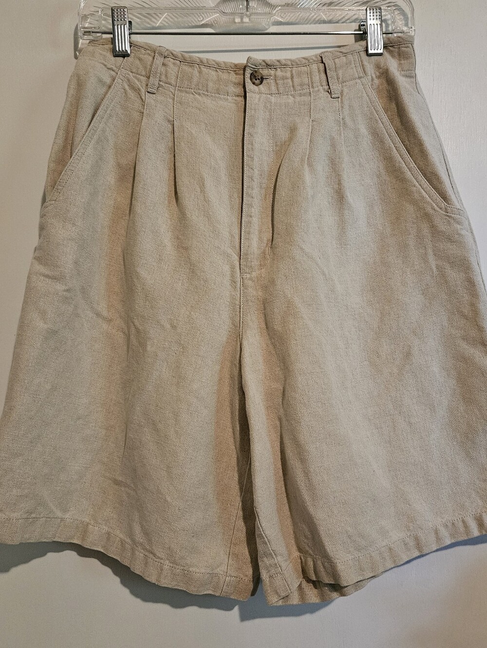 Talbots Linen Blend Pleated Shorts Womens Size 10 Cream Beige Preppy Summer